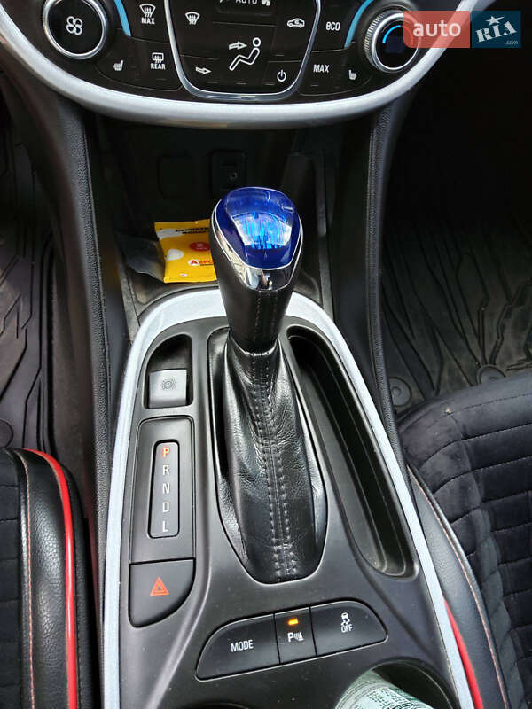 Хэтчбек Chevrolet Volt 2018 в Чугуеве