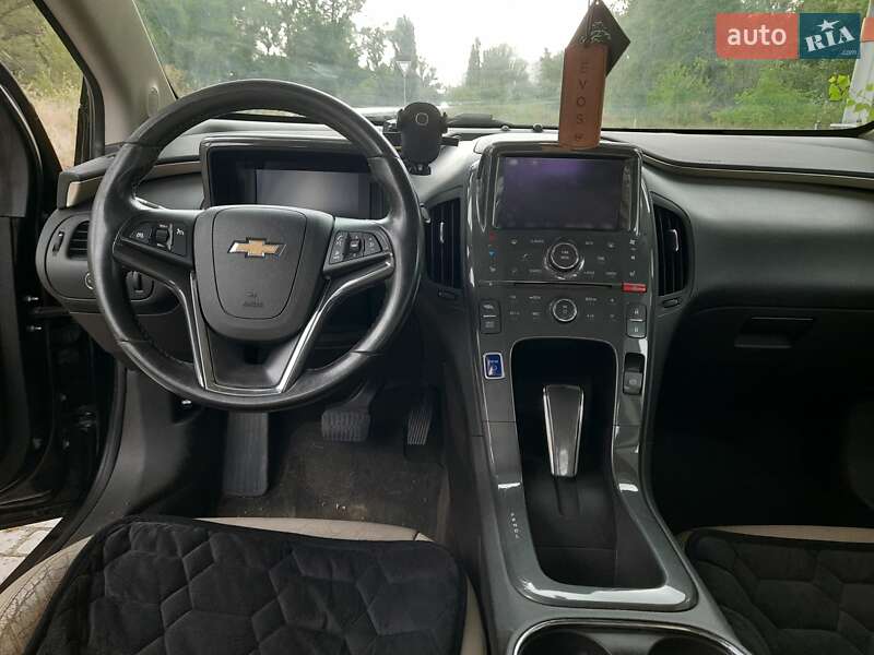 Хэтчбек Chevrolet Volt 2011 в Кременчуге