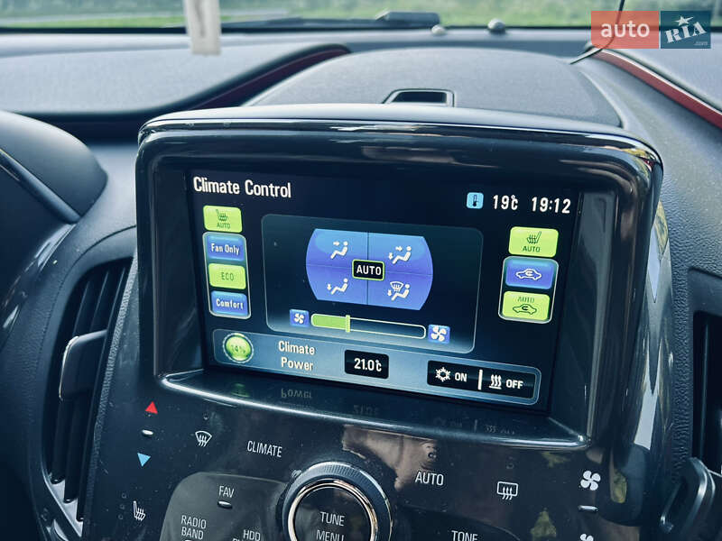 Хэтчбек Chevrolet Volt 2011 в Деражне