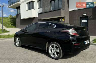 Хэтчбек Chevrolet Volt 2015 в 