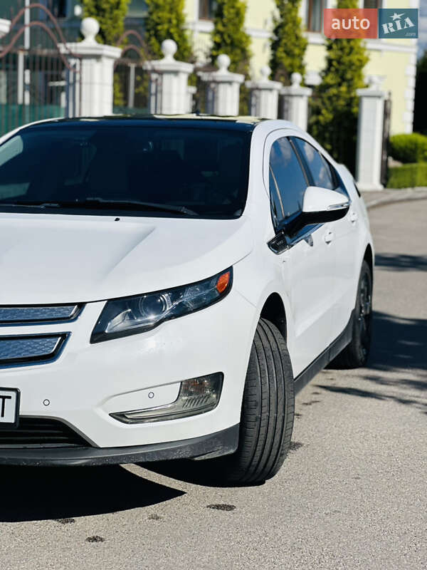 Хэтчбек Chevrolet Volt 2012 в Виннице