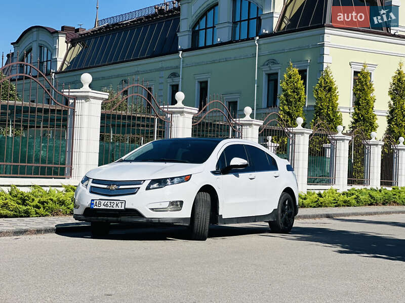 Хэтчбек Chevrolet Volt 2012 в Виннице