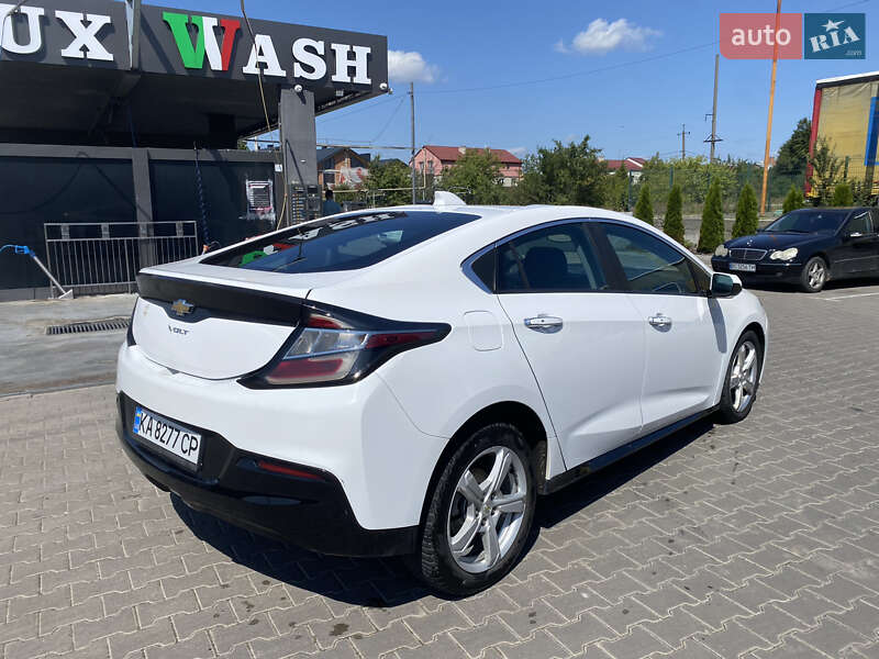 Хэтчбек Chevrolet Volt 2016 в Львове фото 7 Хэтчбек Chevrolet Volt 2016 в Львове
