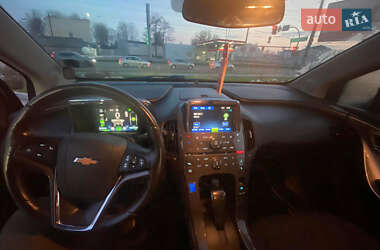 Хэтчбек Chevrolet Volt 2014 в Чернигове