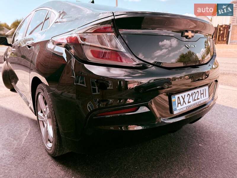 Хэтчбек Chevrolet Volt 2017 в Харькове