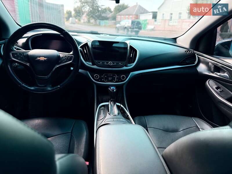 Хэтчбек Chevrolet Volt 2017 в Харькове