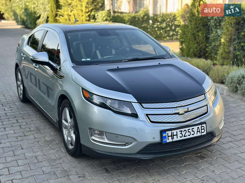 Хэтчбек Chevrolet Volt 2011 в Одессе