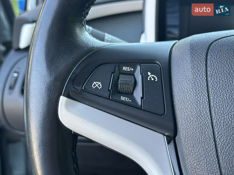 Хэтчбек Chevrolet Volt 2011 в Одессе