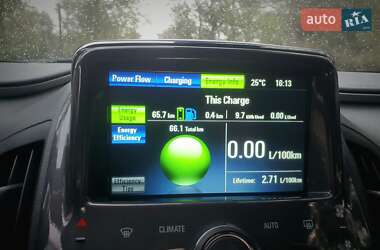 Хэтчбек Chevrolet Volt 2013 в 