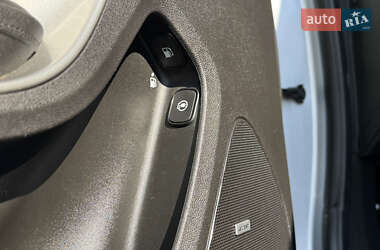 Хэтчбек Chevrolet Volt 2011 в 