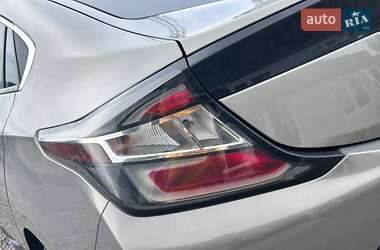 Хетчбек Chevrolet Volt 2017 в 
