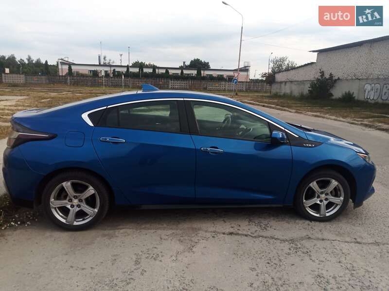 Хэтчбек Chevrolet Volt 2016 в Вараше
