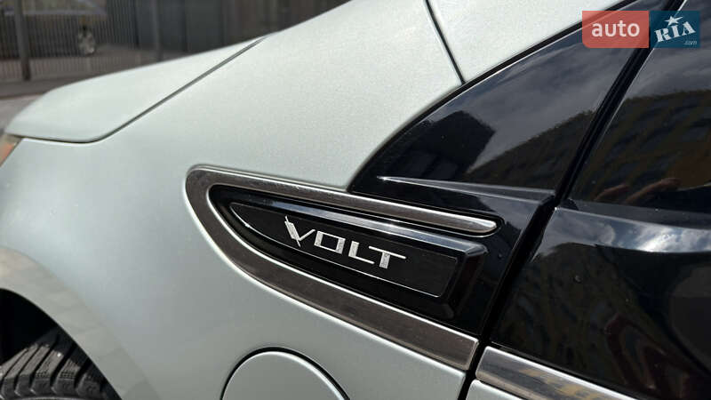 Хэтчбек Chevrolet Volt 2012 в Киеве фото 4 Хэтчбек Chevrolet Volt 2012 в Киеве