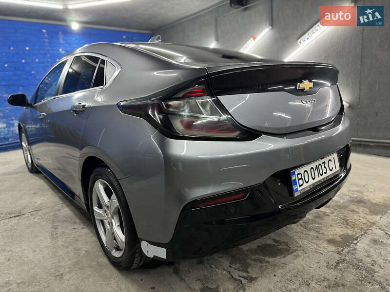 Хэтчбек Chevrolet Volt 2018 в Кременце