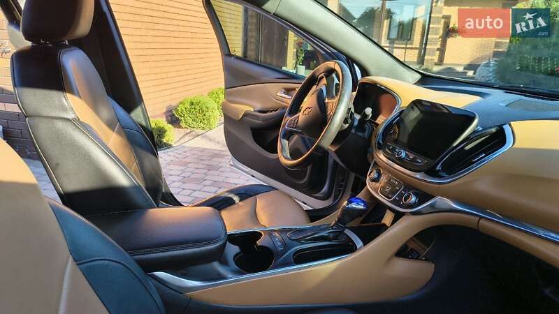 Хэтчбек Chevrolet Volt 2015 в Павлограде