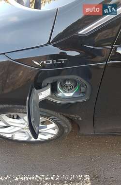 Хэтчбек Chevrolet Volt 2016 в 