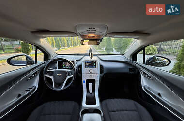 Хэтчбек Chevrolet Volt 2012 в 