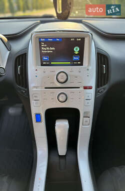 Хэтчбек Chevrolet Volt 2012 в 