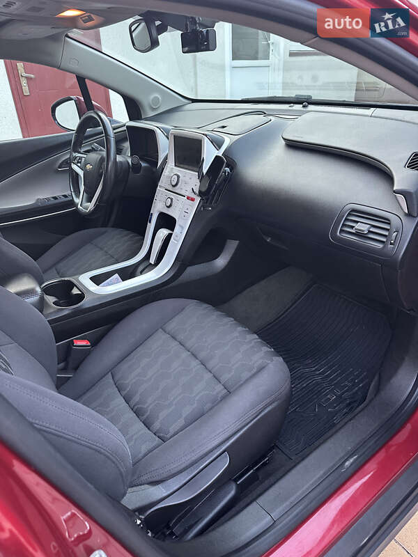 Хетчбек Chevrolet Volt 2013 в Івано-Франківську