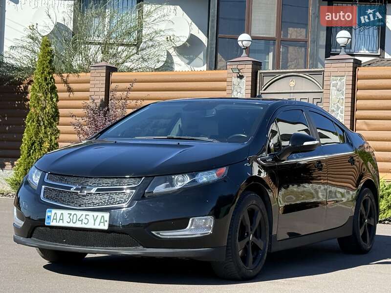 Хэтчбек Chevrolet Volt 2012 в Борисполе