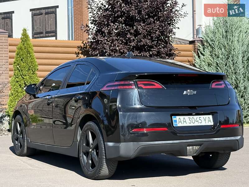 Хэтчбек Chevrolet Volt 2012 в Борисполе