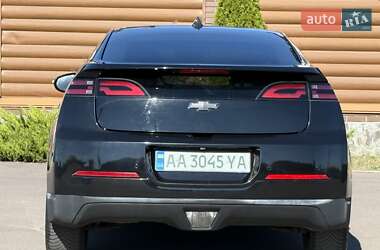 Хэтчбек Chevrolet Volt 2012 в 