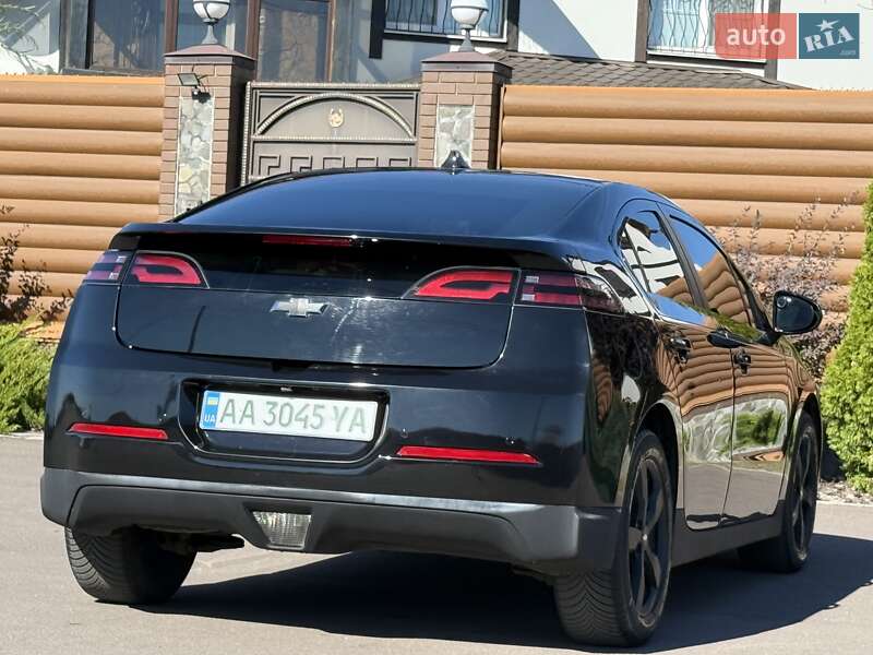 Хэтчбек Chevrolet Volt 2012 в Борисполе