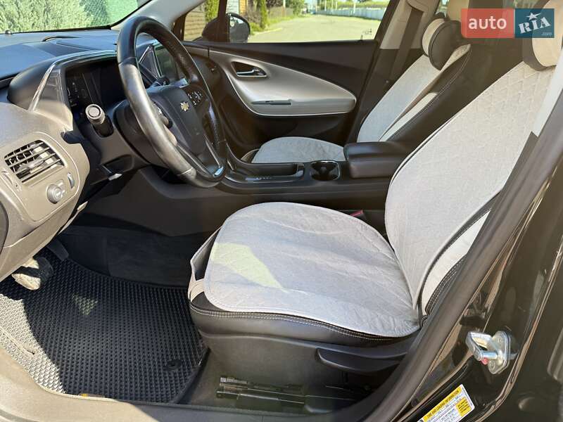 Хэтчбек Chevrolet Volt 2012 в Борисполе