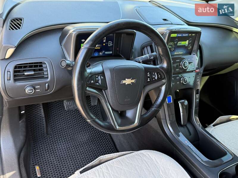 Хэтчбек Chevrolet Volt 2012 в Борисполе