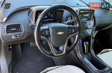 Хэтчбек Chevrolet Volt 2012 в 