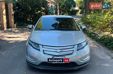 Хэтчбек Chevrolet Volt 2014 в 