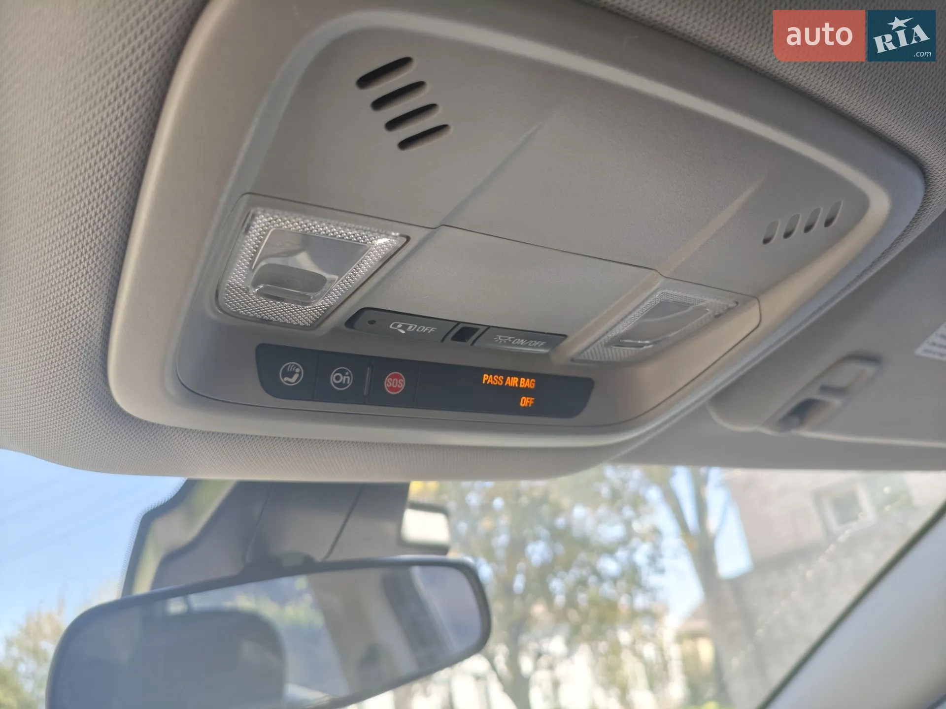 2018 Chevrolet Volt - мініатюра 16