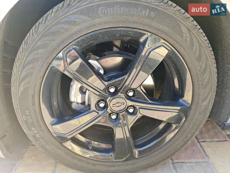 Хэтчбек Chevrolet Volt 2018 в Запорожье