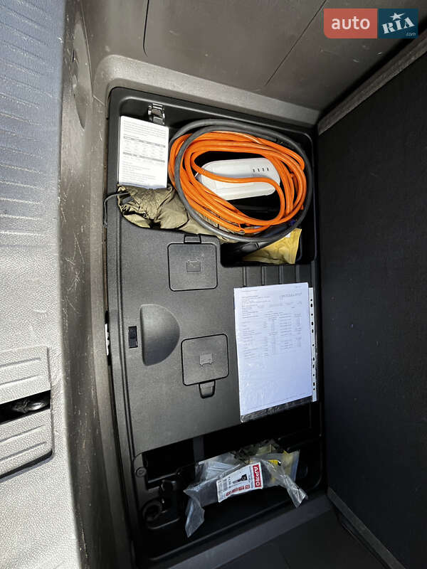 Хэтчбек Chevrolet Volt 2013 в Киеве