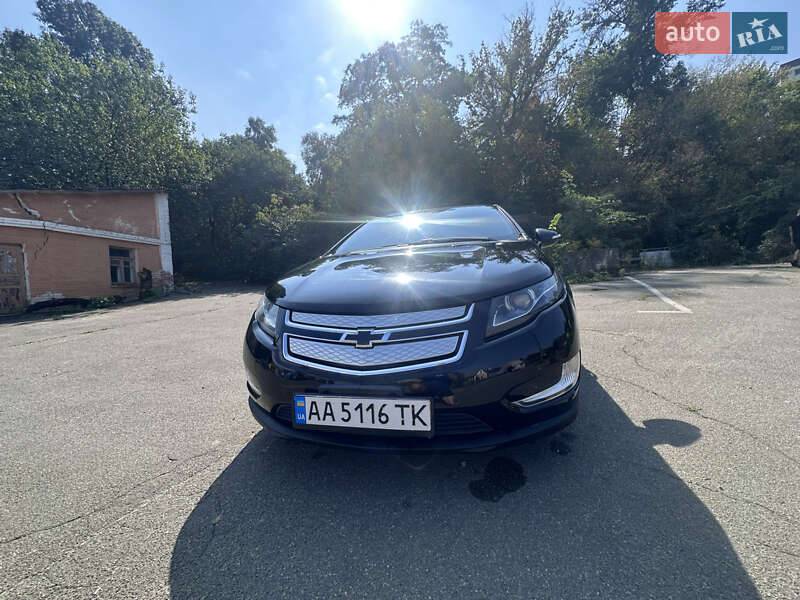 Хетчбек Chevrolet Volt 2014 в Києві