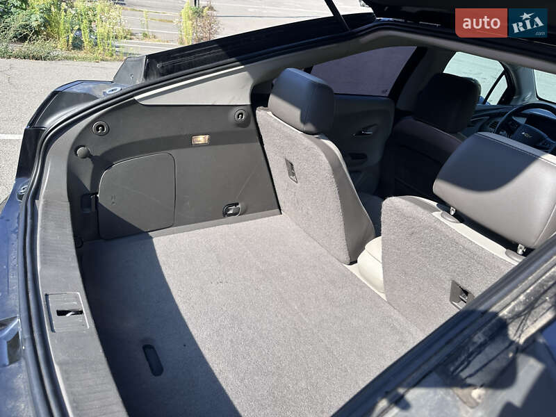 Хетчбек Chevrolet Volt 2014 в Києві