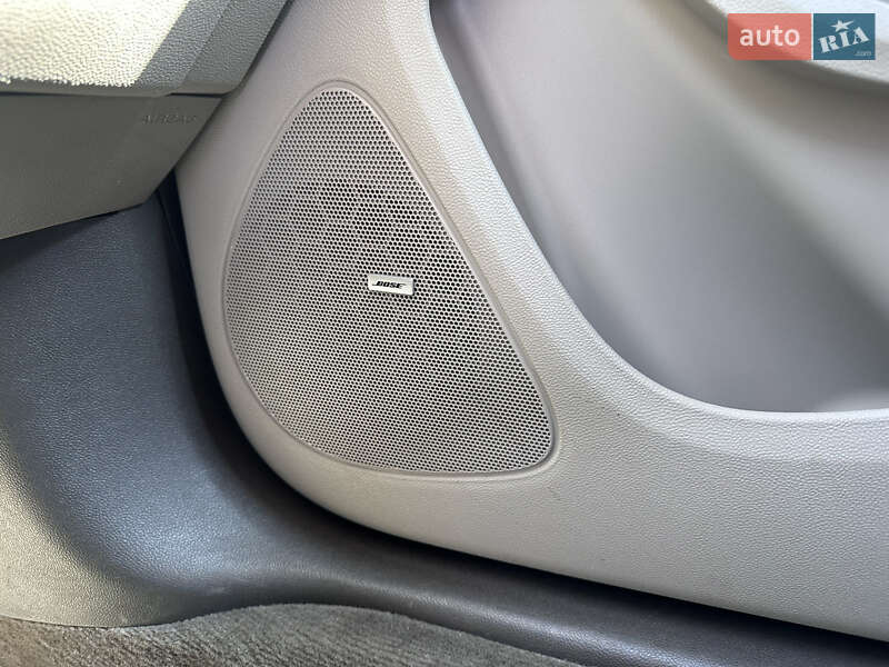 Хетчбек Chevrolet Volt 2014 в Києві