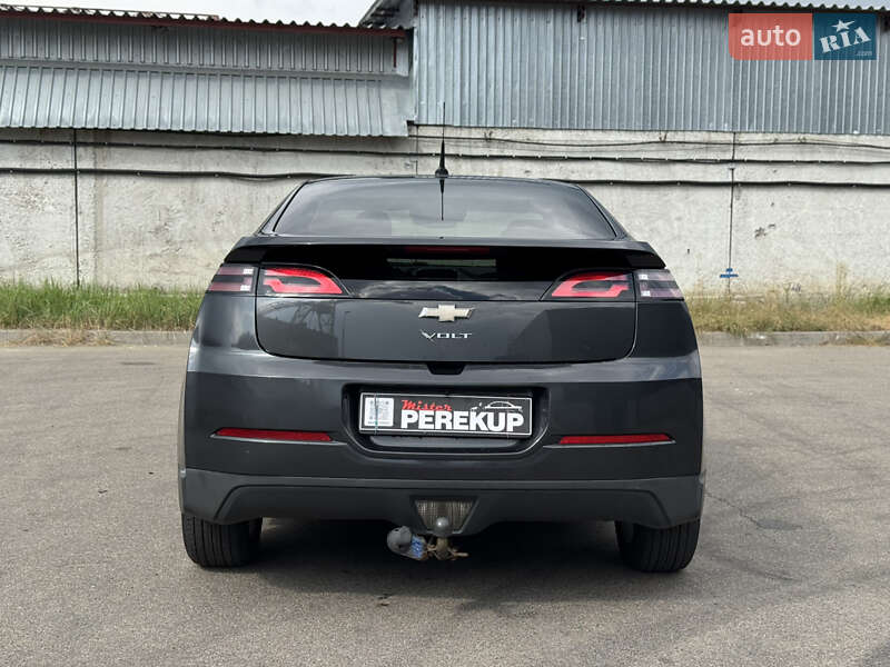 Хэтчбек Chevrolet Volt 2014 в Киеве