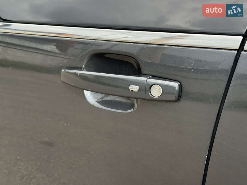 Хэтчбек Chevrolet Volt 2014 в Киеве