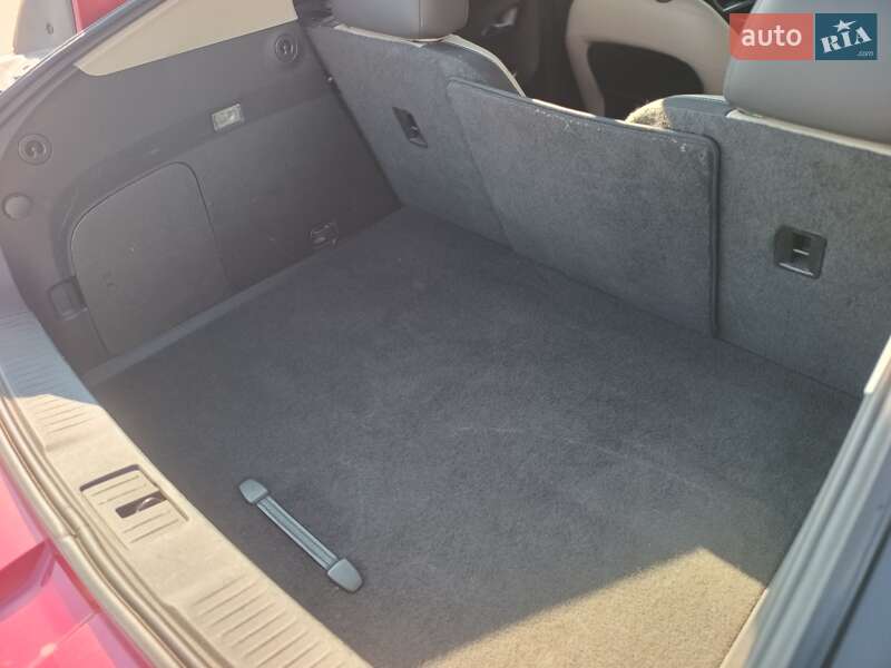 Хэтчбек Chevrolet Volt 2011 в Киеве