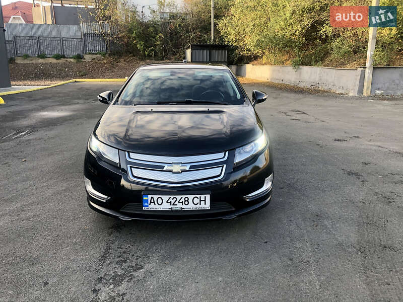 Хэтчбек Chevrolet Volt 2014 в Ужгороде