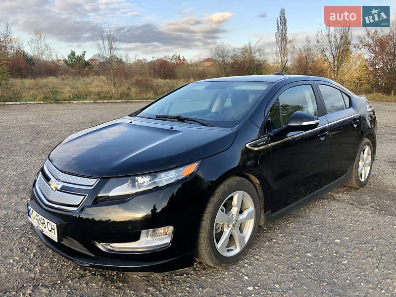 Хэтчбек Chevrolet Volt 2014 в Ужгороде
