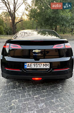 Хэтчбек Chevrolet Volt 2013 в 