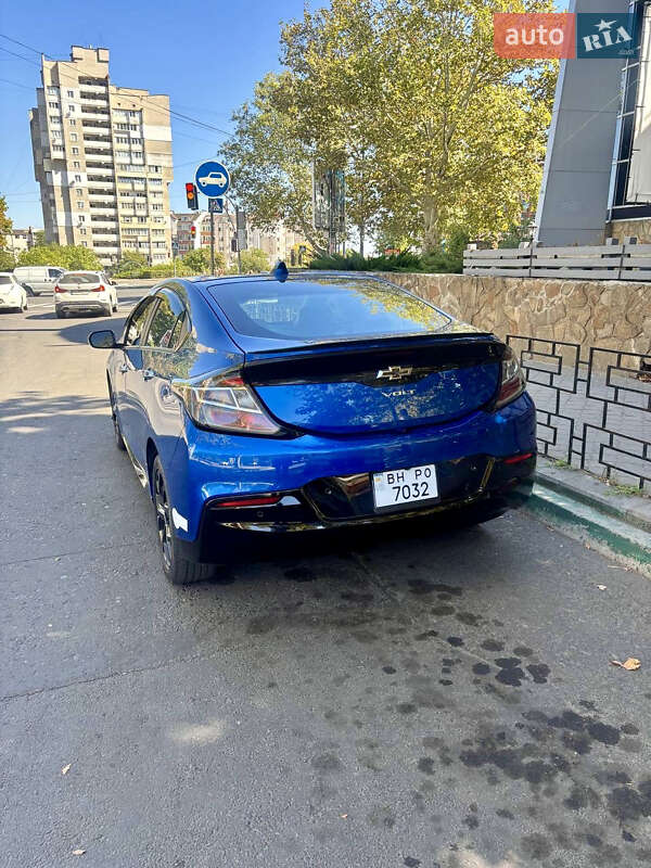 Хэтчбек Chevrolet Volt 2015 в Одессе