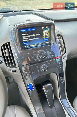 Хэтчбек Chevrolet Volt 2015 в Харькове