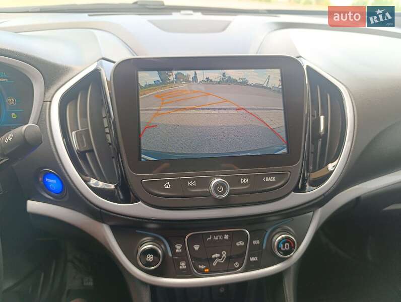 Хэтчбек Chevrolet Volt 2016 в Первомайске фото 8 Хэтчбек Chevrolet Volt 2016 в Первомайске