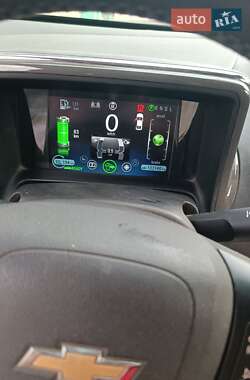 Хэтчбек Chevrolet Volt 2014 в 
