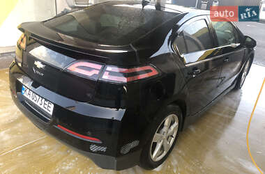 Хэтчбек Chevrolet Volt 2013 в 