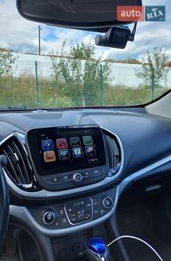 Хэтчбек Chevrolet Volt 2016 в 