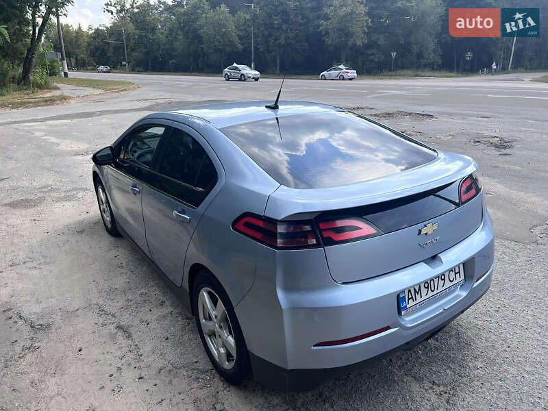Хэтчбек Chevrolet Volt 2013 в Житомире фото 3 Хэтчбек Chevrolet Volt 2013 в Житомире